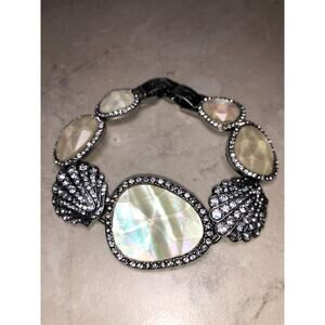 CHLOE + ISABEL paloma pearl statement bracelet-B288CLAR